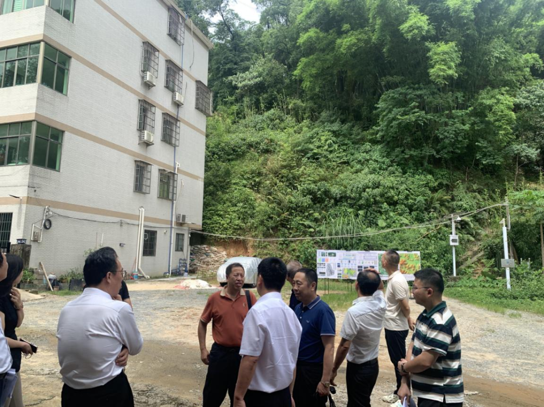 市水务局李化军副局长带队督导检查黄埔区地质灾害风险隐患排查整治工作
